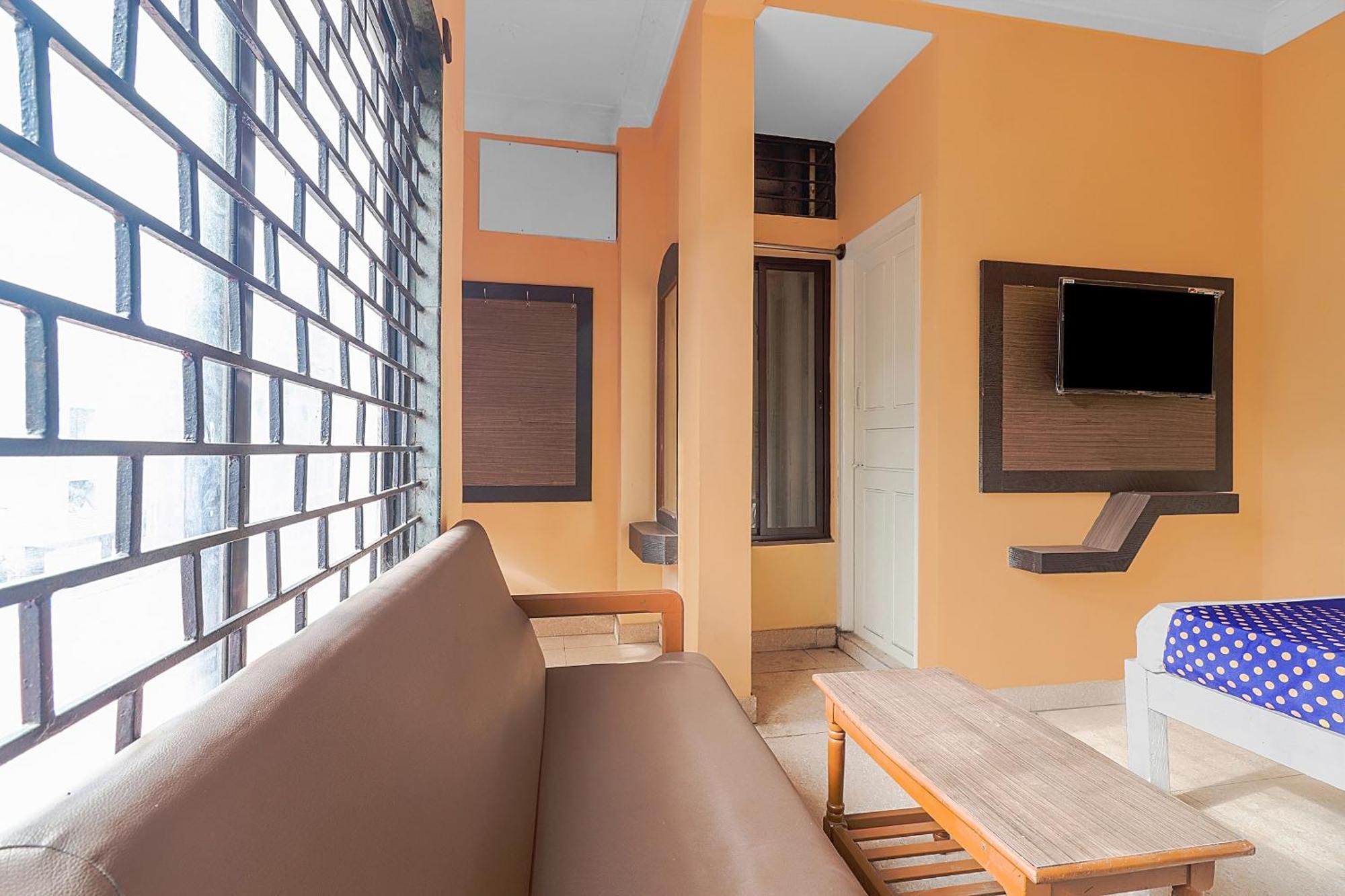Hotel O Vasavi Residency Бангалор Екстериор снимка